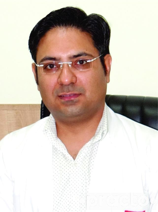 Dr. Vishal Khurana — covid specialist doctor online consultation