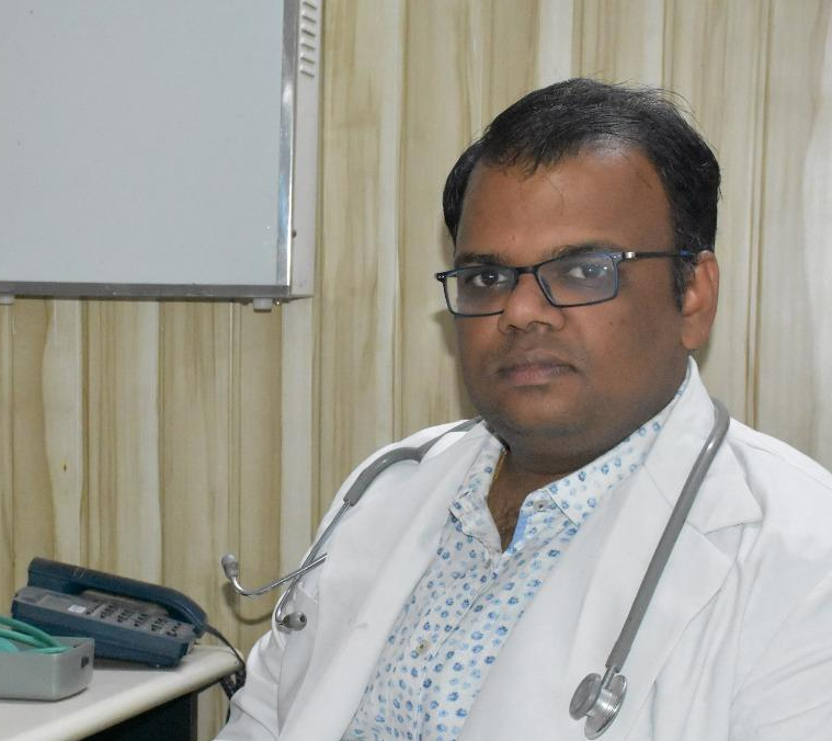 Dr Himanshu Tayal — covid specialist doctor online consultation
